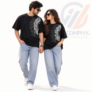 Comphy Couple Black Tees With Calligraphy Print